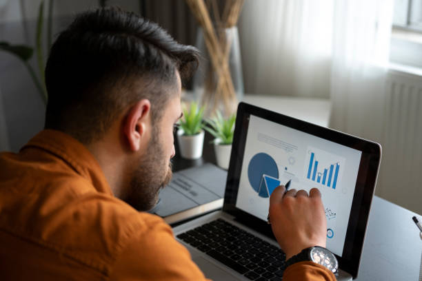 Using invoice finance to improve your cashflow and liquidity.